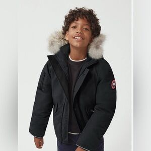 Unisex Canada Goose Black Jacket with removable Fur Hood
